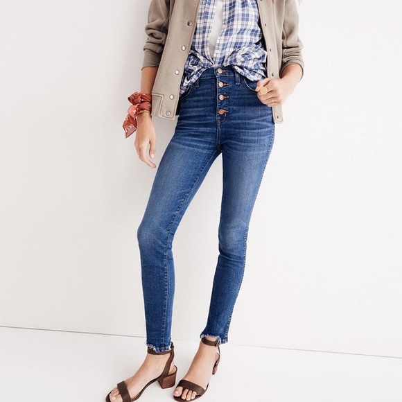 Madewell Denim - Madewell • 10” High Riser Skinny Button Through